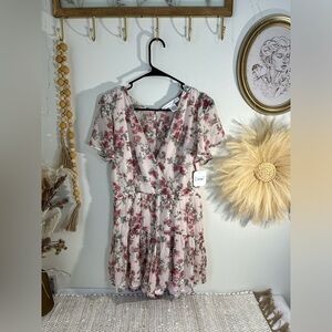 Altar'd State Alexa Floral Romper in pink floral, Sz M